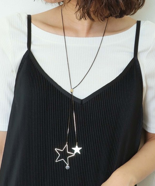 Three Four Time(スリーフォータイム)の「スタースライドネックレス(ネックレス・レディース・ブラック・FREE)」の1枚目の写真