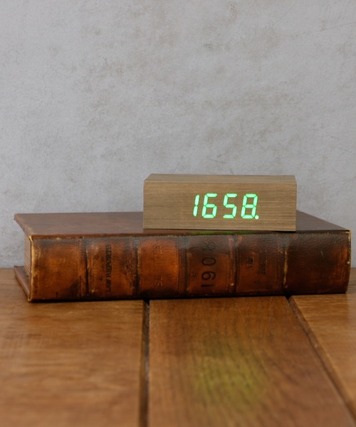 BIRTHDAY BAR（バースデイバー）の「フリップクリッククロック Flip Click Clock（置時計・レディース・ホワイト/ブラック/ブラウン・フリー）」の12枚目の写真