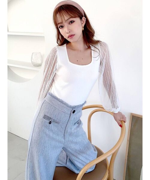 RESEXXY（リゼクシー）の「スクエアネックレースニットトップス（ニット/セーター・レディース・ホワイト/ブラック/オレンジ/ブルー・FREE）」の6枚目の写真