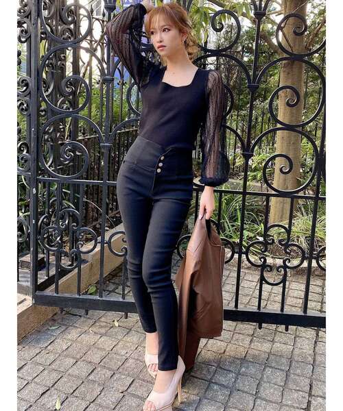 RESEXXY（リゼクシー）の「スクエアネックレースニットトップス（ニット/セーター・レディース・ホワイト/ブラック/オレンジ/ブルー・FREE）」の18枚目の写真