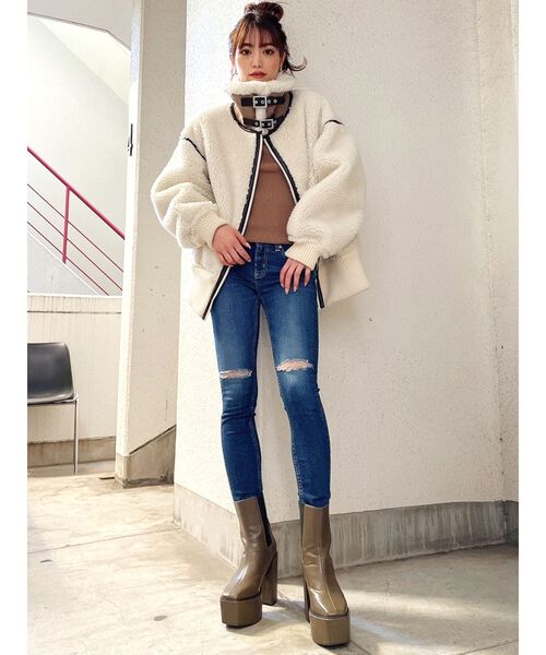 GYDA(ジェイダ)の「WIDE RIB ボア B-3 ジャケット(テーラードジャケット・レディース・ブラック/ブラウン/アイボリー/ミント・FREE)」の9枚目の写真