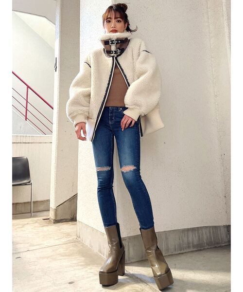 GYDA(ジェイダ)の「WIDE RIB ボア B-3 ジャケット(テーラードジャケット・レディース・ブラック/ブラウン/アイボリー/ミント・FREE)」の11枚目の写真