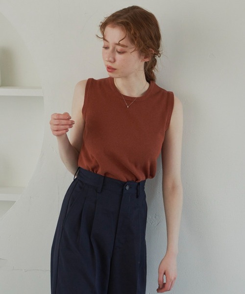 hinari（ヒナリ）の「カラーニットタンク（その他トップス・レディース・ベージュ/ブラウン/アイボリー/テラコッタ・FREE）」の21枚目の写真