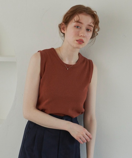 hinari（ヒナリ）の「カラーニットタンク（その他トップス・レディース・ベージュ/ブラウン/アイボリー/テラコッタ・FREE）」の19枚目の写真