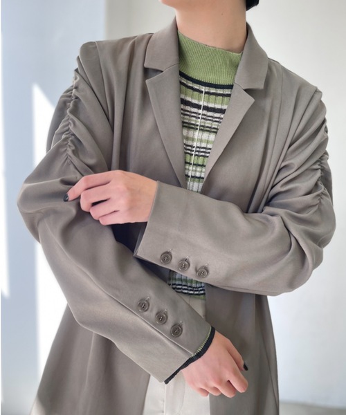 Solace（ソレイス）の「スリーブIラインテーラードジャケット（テーラードジャケット・レディース・ブラック/モカ・FREE）」の6枚目の写真