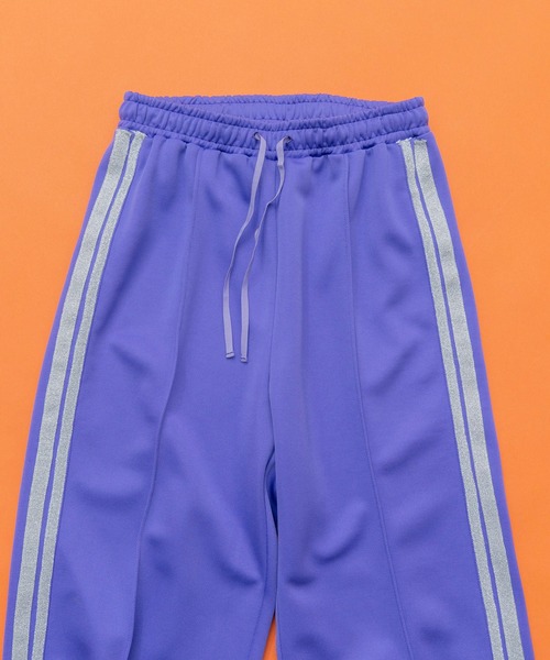 MAISON SPECIAL（メゾンスペシャル）の「スパークルサイドラインジャージパンツ【MAISON SPECIAL/メゾンスペシャル】（その他パンツ・レディース・パープル/ネイビー/ピンク/サーモンピンク・38/36）」の9枚目の写真