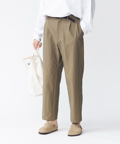 FIRST DOWN(ファーストダウン)の「チノ タック パンツ ツイル ストレッチ(チノパンツ・メンズ・ブラック/ライトカーキ/ネイビー・L/M/XL)」の3枚目の写真