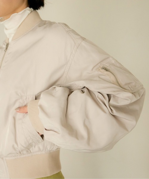 ANGIE（アンジー）の「ショートMA-1（ブルゾン・レディース・ライトグレー/ブラック/カーキ/アイボリー・FREE）」の10枚目の写真