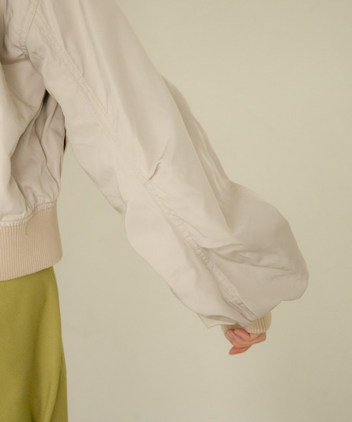 ANGIE（アンジー）の「ショートMA-1（ブルゾン・レディース・ライトグレー/ブラック/カーキ/アイボリー・FREE）」の15枚目の写真