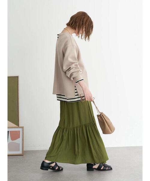 earth music&ecology（アースミュージックアンドエコロジー）の「ダンボールバックスリットネックプルオーバー＊（スウェット・レディース・チャコールグレー/サックスブルー/ピンク/グレイッシュベージュ・FREE）」の11枚目の写真