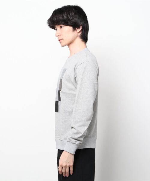 House of Blues（ハウスオブブルース）の「T/C裏毛フェルト圧着クルーネックプルオーバー（スウェット・メンズ・ブラック/オフホワイト/杢グレー・M/L）」の4枚目の写真