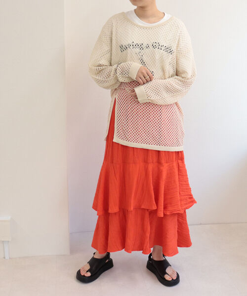 fredy emue（フレディエミュ）の「メッシュチュニックプルオーバーニット（ニット/セーター・レディース・キナリ/チャコールグレー/グリーン・38）」の4枚目の写真