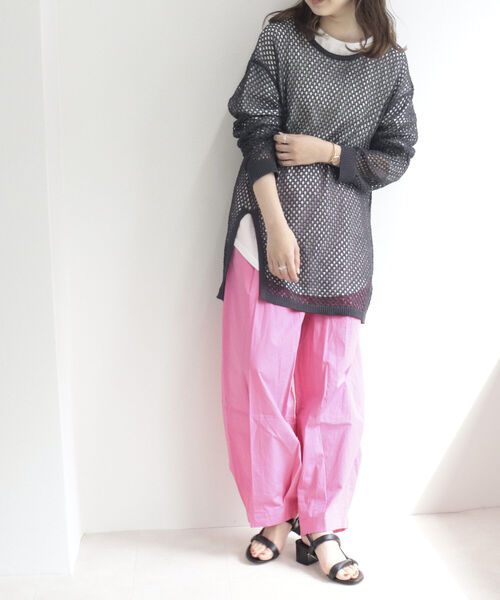 fredy emue（フレディエミュ）の「メッシュチュニックプルオーバーニット（ニット/セーター・レディース・キナリ/チャコールグレー/グリーン・38）」の8枚目の写真