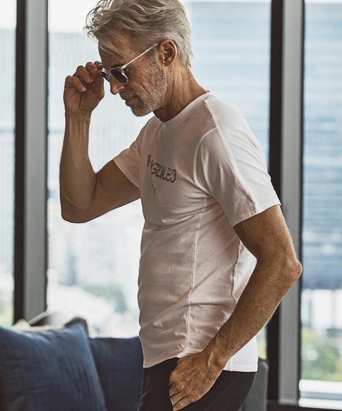 1PIU1UGUALE3 RELAX(ウノピゥウノウグァーレトレ)ランダムラインストーン半袖Tシャツ（Tシャツ/カットソー）｜1PIU1UGUALE3 RELAX （ウノピゥウノウグァーレトレ リラックス）