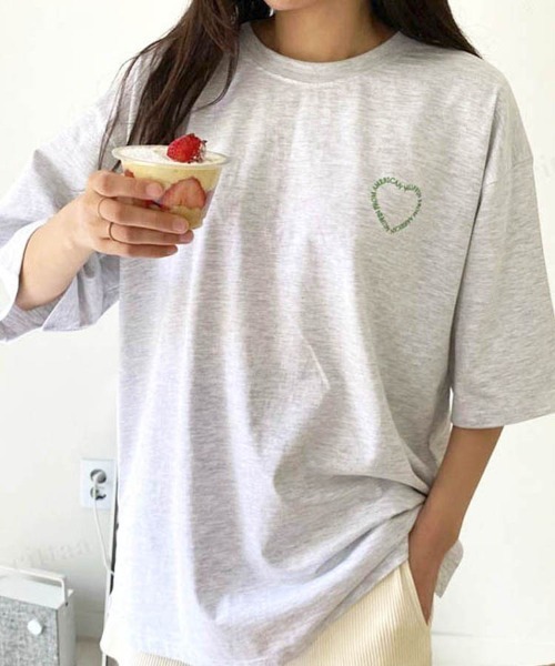 Dalfwin（ダールフィン）の「韓国ファッションハートプリント半袖Tシャツ（Tシャツ/カットソー・レディース・ホワイト/ピンク/グリーン/グレー系その他・FREE）」の21枚目の写真