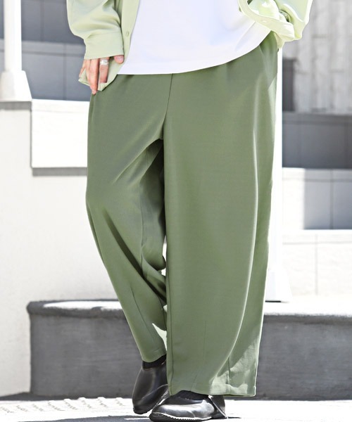 LUXSTYLE(ラグスタイル)の「梨地ツータックワイドパンツ(その他パンツ・メンズ・ブラウン/ブラック/グリーン・L/M)」の3枚目の写真