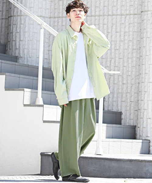 LUXSTYLE(ラグスタイル)の「梨地ツータックワイドパンツ(その他パンツ・メンズ・ブラウン/ブラック/グリーン・L/M)」の6枚目の写真