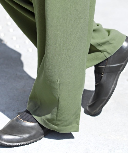LUXSTYLE(ラグスタイル)の「梨地ツータックワイドパンツ(その他パンツ・メンズ・ブラウン/ブラック/グリーン・L/M)」の13枚目の写真