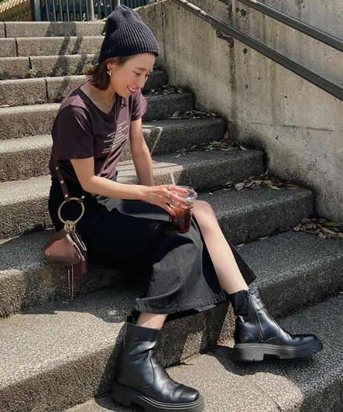 CREDONA(クレドナ)の「アシンメトリースリットタイトSK(スカート・レディース・カーキ/ブラック・SMALL/MEDIUM)」の22枚目の写真