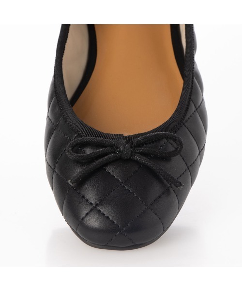 EVOL（イーボル）の「【EVOL】キルティングバレエシューズ IT9903（バレエシューズ・レディース・ブラック/ベージュ・22.5cm/23.0cm/23.5cm/24.0cm/24.5cm/25.0cm）」の7枚目の写真