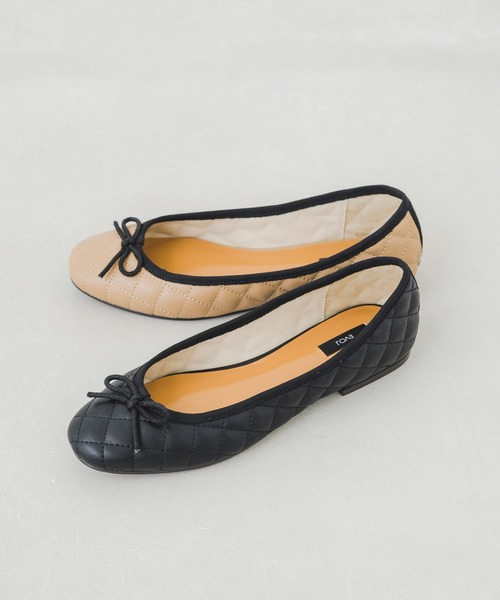 EVOL（イーボル）の「【EVOL】キルティングバレエシューズ IT9903（バレエシューズ・レディース・ブラック/ベージュ・22.5cm/23.0cm/23.5cm/24.0cm/24.5cm/25.0cm）」の15枚目の写真