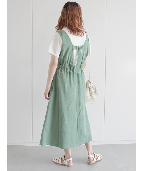 ehka sopo(エヘカソポ)の「バックデザインジャンパースカート(ジャンパースカート・レディース・ベージュ/ブラウン/ミント・フリ-)」の5枚目の写真