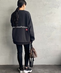 [MANHATTAN PORTAGE/マンハッタンポーテージ] 別注 ポケット刺繍クルーネックスウェット