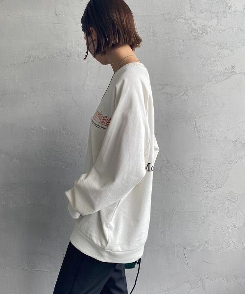 Manhattan Portage（マンハッタンポーテージ）の「[MANHATTAN PORTAGE/マンハッタンポーテージ] 別注 ポケット刺繍クルーネックスウェット（スウェット・レディース・ホワイト/ブラック/グリーン・S/M/L/XL）」の13枚目の写真
