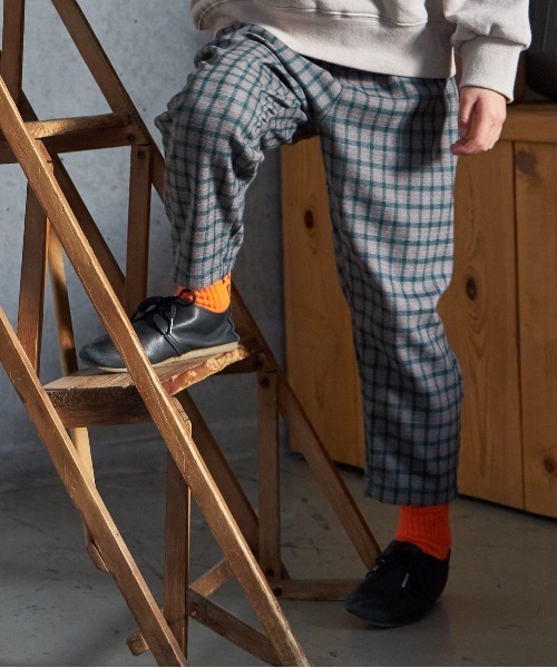 MAKE YOUR DAY(メイクユアデイ)の「チェック柄イージーパンツ■80~140cm(その他パンツ・キッズ・ブラック/グリーン/ブラウン・90/140/100/110/120/80/130)」の1枚目の写真