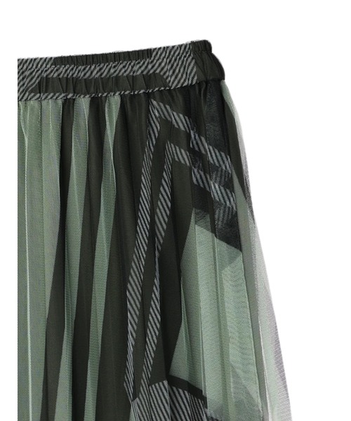 YECCA VECCA（イェッカヴェッカ）の「幾何学柄チュールプリーツスカート（スカート・レディース・ベージュ/グリーン・FREE）」の14枚目の写真