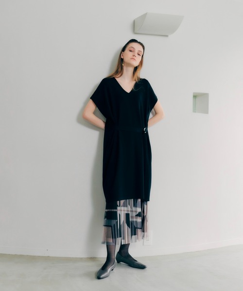 YECCA VECCA（イェッカヴェッカ）の「幾何学柄チュールプリーツスカート（スカート・レディース・ベージュ/グリーン・FREE）」の13枚目の写真