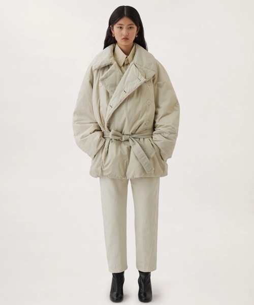 LEMAIRE(ルメール)の「WADDED SHORT TRENCH(トレンチコート・レディース・グレー・36/34)」の10枚目の写真