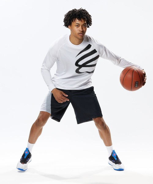 UNDER ARMOUR(アンダーアーマー)の「カリー テック ロングスリーブ Tシャツ 〈カリーロゴ〉(バスケットボール/メンズ)(Tシャツ/カットソー・メンズ・ブラック/ホワイト・S/L/XL/M/XXL/3XL)」の15枚目の写真
