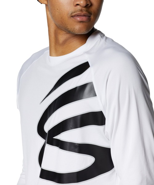 UNDER ARMOUR(アンダーアーマー)の「カリー テック ロングスリーブ Tシャツ 〈カリーロゴ〉(バスケットボール/メンズ)(Tシャツ/カットソー・メンズ・ブラック/ホワイト・S/L/XL/M/XXL/3XL)」の16枚目の写真