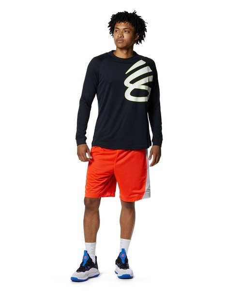 UNDER ARMOUR(アンダーアーマー)の「カリー テック ロングスリーブ Tシャツ 〈カリーロゴ〉(バスケットボール/メンズ)(Tシャツ/カットソー・メンズ・ブラック/ホワイト・S/L/XL/M/XXL/3XL)」の22枚目の写真