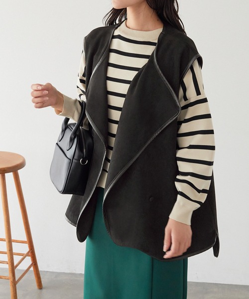 Chaco closet(チャコ クローゼット)の「スエードポンチレザーパイピングジレ(ベスト・レディース・ブラック/アイボリー/グレイッシュベージュ・FREE)」の15枚目の写真