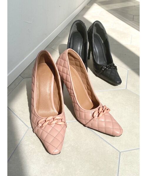 RESEXXY（リゼクシー）の「セイムカラーチェーンパンプス（パンプス・レディース・ブラック/ピンク/ベージュ・SMALL/MEDIUM/LARGE）」の11枚目の写真