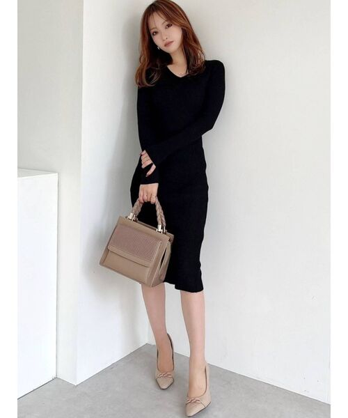 RESEXXY（リゼクシー）の「セイムカラーチェーンパンプス（パンプス・レディース・ブラック/ピンク/ベージュ・SMALL/MEDIUM/LARGE）」の16枚目の写真