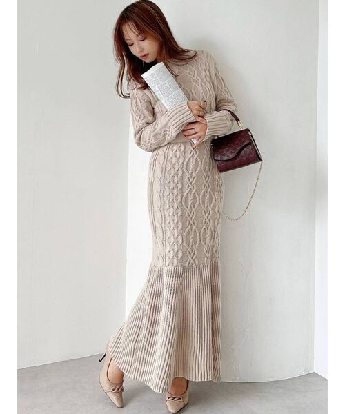 RESEXXY（リゼクシー）の「セイムカラーチェーンパンプス（パンプス・レディース・ブラック/ピンク/ベージュ・SMALL/MEDIUM/LARGE）」の15枚目の写真