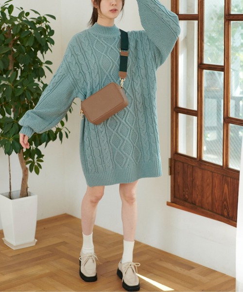 FREE'S MART（フリーズマート）の「◆ウール混ケーブルハイネックミニワンピース（ワンピース・レディース・ホワイト/ブルー/ブラウン・SMALL/MEDIUM）」の22枚目の写真