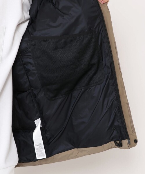 MOUNTAIN HARDWEAR（マウンテンハードウェアー）の「【Mountain Hardwear】ネバダンダウンパーカ（ダウンジャケット/コート・メンズ・ベージュ/グリーン/ブラック・L/S/M）」の11枚目の写真