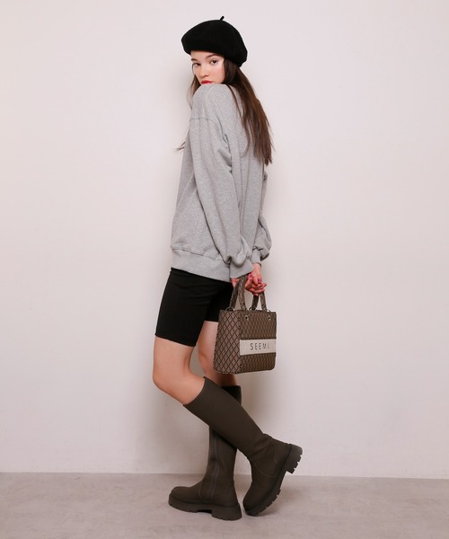 Seemi. byNICECLAUP（ シーミーバイナイスクラップ）の「【Seemi】Seemiオーバーサイズスウェット（スウェット・レディース・オフホワイト/杢グレー/ブラック・FREE）」の20枚目の写真
