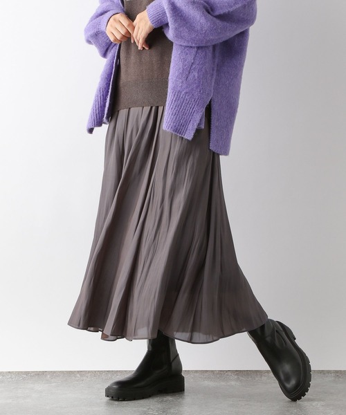 GLOBAL WORK(グローバルワーク)の「シャイニーサテンフレアスカート/171929(スカート・レディース・スミクロ/グレー系その他/その他/サックスブルー・FREE)」の12枚目の写真