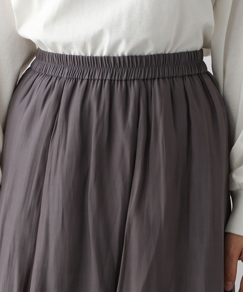 GLOBAL WORK(グローバルワーク)の「シャイニーサテンフレアスカート/171929(スカート・レディース・スミクロ/グレー系その他/その他/サックスブルー・FREE)」の19枚目の写真