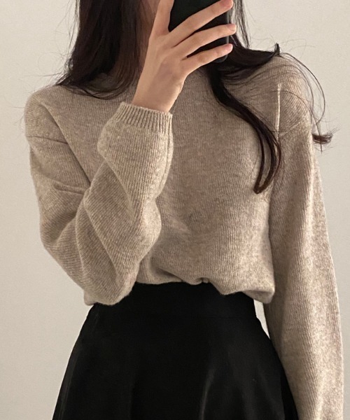 Vipoa（ヴィポア）の「ベーシックニットプルオーバー（ニット/セーター・レディース・ベージュ/ブルー/ブラウン/グレー/ピンク/ブラック・FREE）」の11枚目の写真
