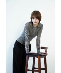 COMFORTABLE TIGHT TOPS