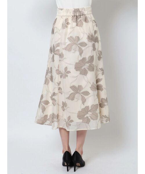 LAGUNAMOON(ラグナムーン)の「メッシュエンブロイダリーフラワースカート(スカート・レディース・ブラック/ベージュ・SMALL/MEDIUM)」の5枚目の写真