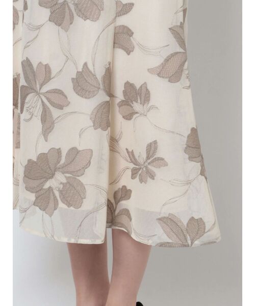 LAGUNAMOON(ラグナムーン)の「メッシュエンブロイダリーフラワースカート(スカート・レディース・ブラック/ベージュ・SMALL/MEDIUM)」の9枚目の写真