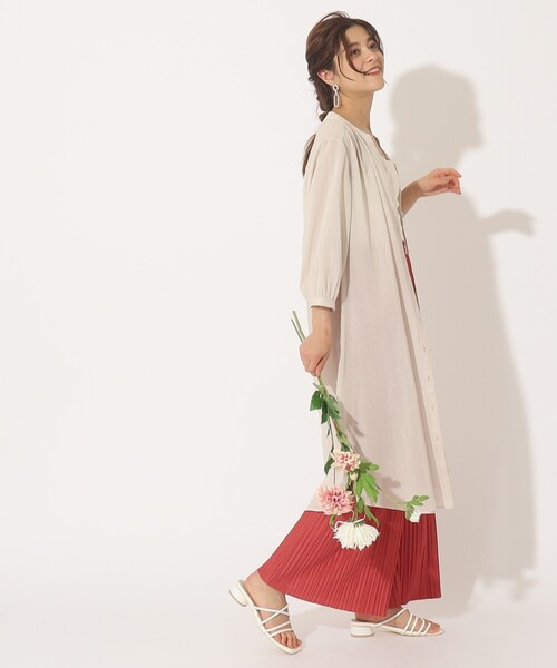 SHOO・LA・RUE（シューラルー）の「◆【プチプラ/高見え】レイヤードでこなれ見え ロングシャツ（シャツ/ブラウス・レディース・ピンク系/ブラック/ブルー/ナチュラル・02/03/04）」の6枚目の写真