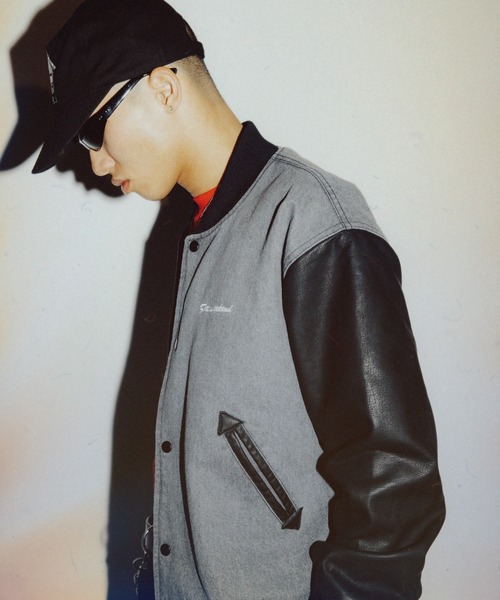 FTW（エフティダブリュー）の「DENIM VARSITY JACKET（スタジャン・メンズ・ブラック/ライトブルー・MEDIUM/LARGE）」の3枚目の写真